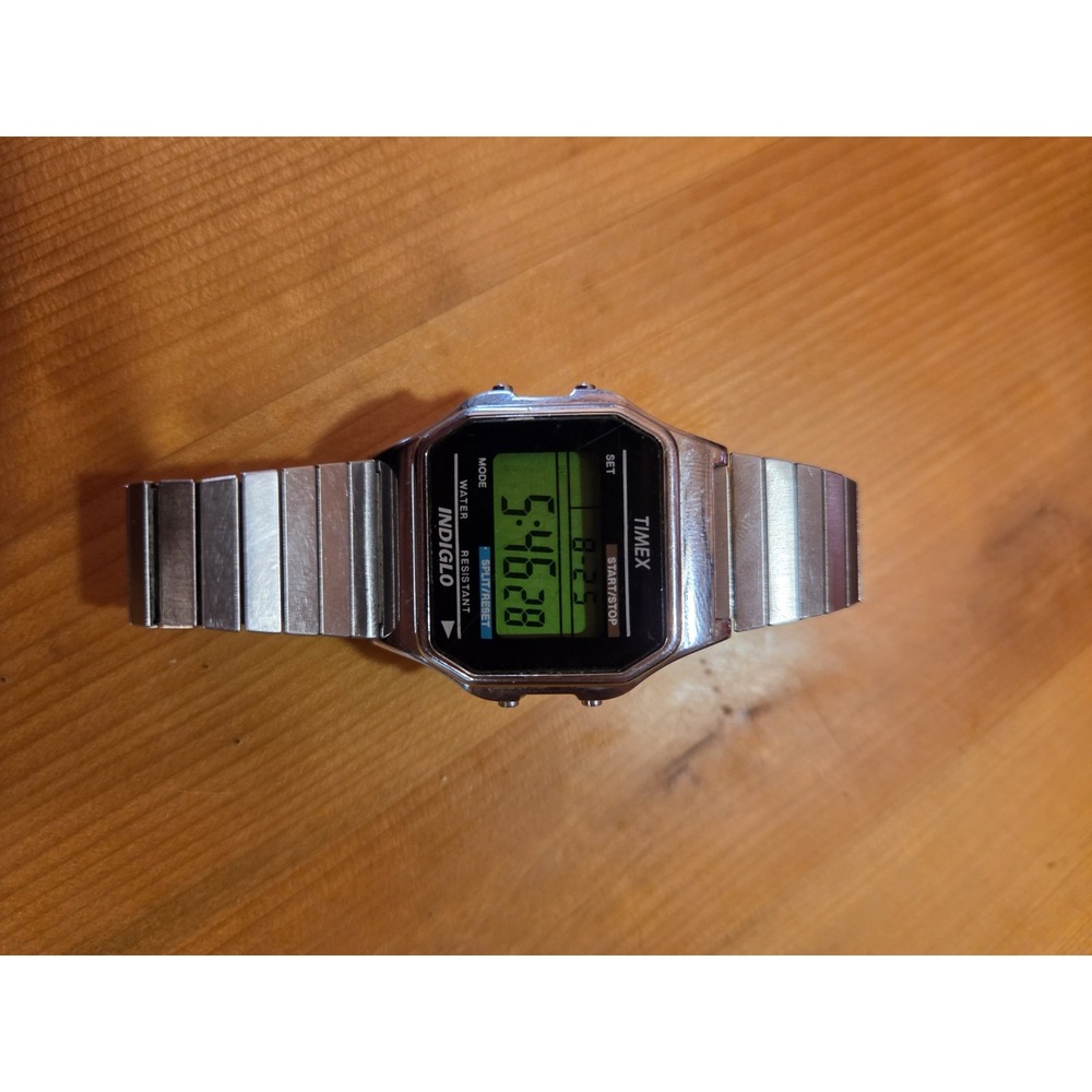 Vtg Timex Indiglo Men 36mm Watch LCD Digital Silver Tone Stretch Band New Batery